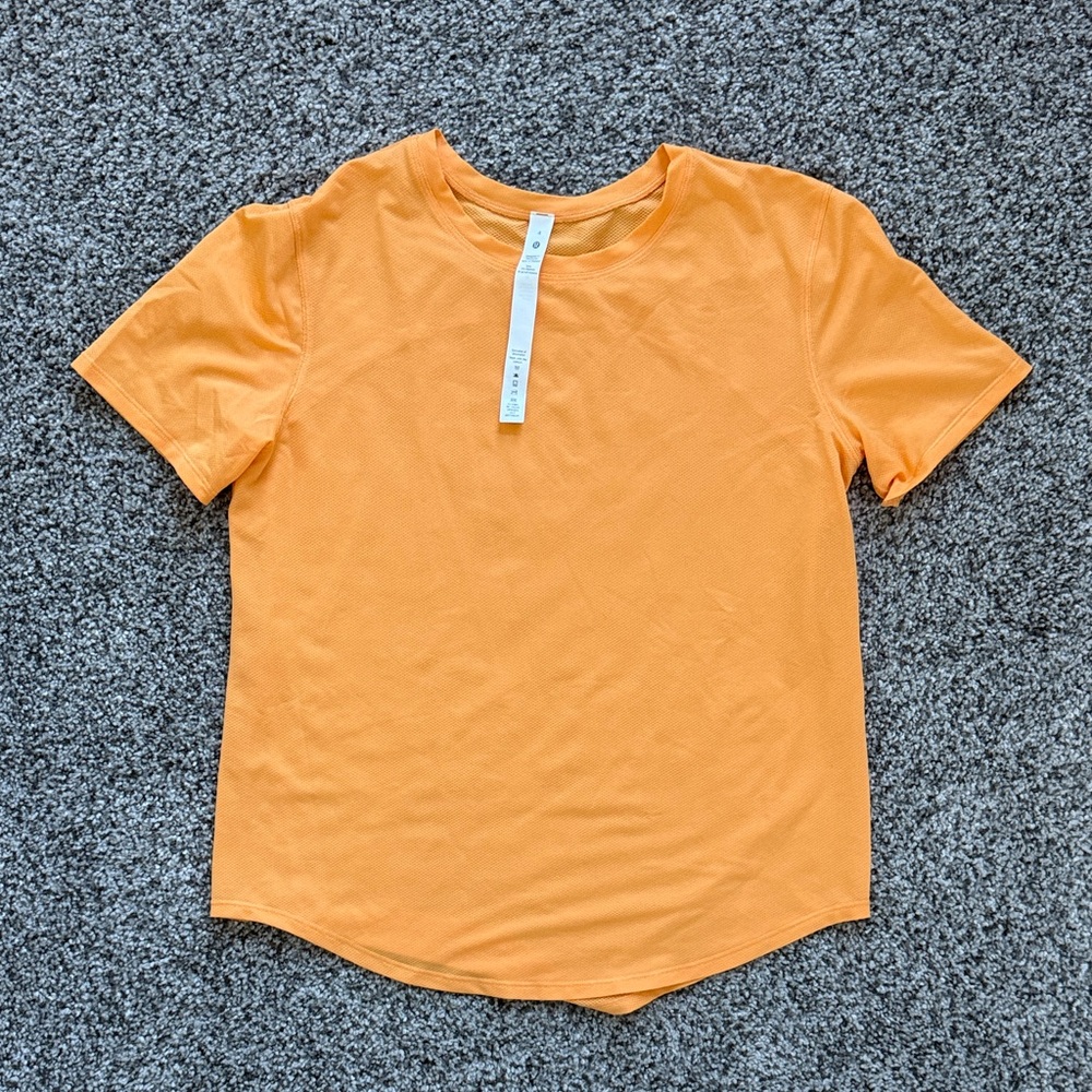 Lululemon High Neck Run & Train Tee - Mango Dream - 4